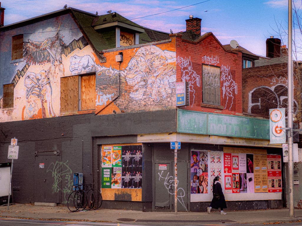 Picture of a wall downtown Toronto